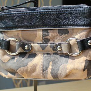 Makowsky Camouflage black leather handbag